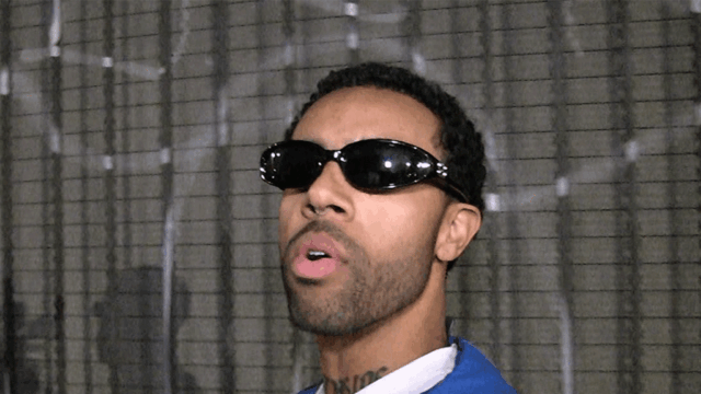 Vic Mensa diz que 'terrorismo de estado puro' está acontecendo 013126_vic_mensa_cal