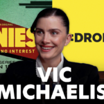 Vic Michaelis sobre o mentor de Brennan Lee Mulligan saindo do Dropout para American Girl Dolls