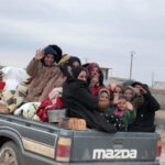 Vídeo: Moradores de Deir Hafer comemoram depois que o exército sírio expulsa as FDS