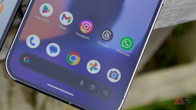 Aplicativo Gmail na tela inicial de um Pixel