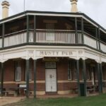 Você está convidado para a festa de 100 anos desta pequena cidade de Wheatbelt