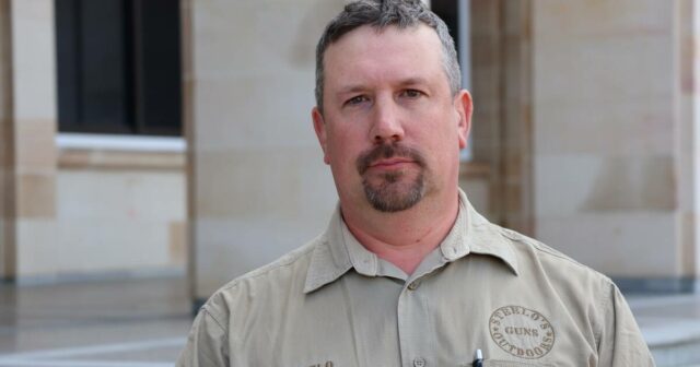 WA lidera a reforma das armas, mas nos bastidores uma 'bagunça quente' ainda permanece
