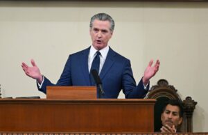 Walters: Rachaduras entre Newsom e legisladores frustrados aparecem nas primeiras audiências orçamentárias Walters: Rachaduras entre Newsom e legisladores frustrados aparecem nas primeiras audiências orçamentárias