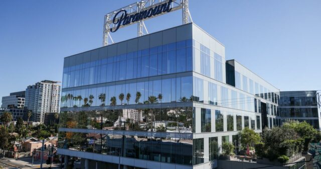 Warner rejeita oferta da Paramount (novamente), citando proposta de carga de dívida
