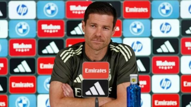 Xabi Alonso fala sobre a mentalidade vencedora do Real Madrid após eliminar o Atlético nas semifinais da Supercopa da Espanha
