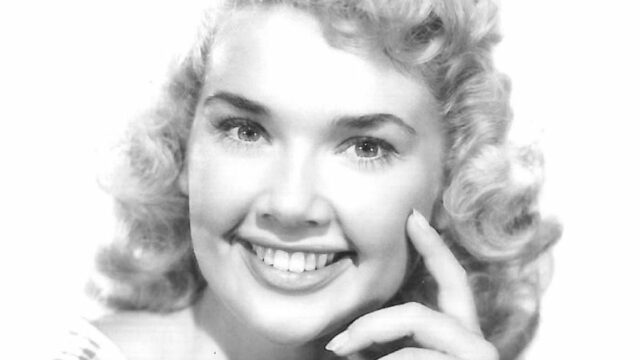 Yvonne Lime Fedderson, estrela de 'Eu era um lobisomem adolescente' e defensora do abuso infantil, morre aos 90 anos
