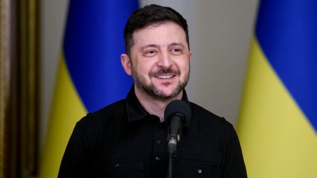 Zelenskyy apregoa conversações trilaterais “construtivas” entre os EUA, a Rússia e a Ucrânia em Abu Dhabi
