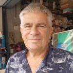 Os artigos supostamente difamatórios eram sobre o regulador da mídia da Malásia.