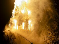 ‘Não pode ser salvo’: incêndio envolve igreja de 154 anos em Amsterdã Um incêndio ocorreu na torre do Vondelkerk, em Amsterdã, na véspera de Ano Novo.