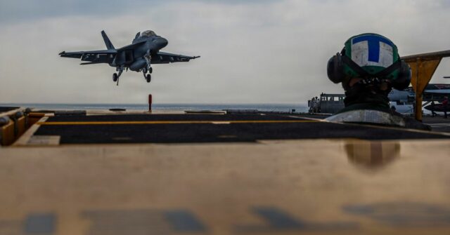 ‘O tempo está se esgotando’: Trump envia ‘armada massiva’ ao Irã
