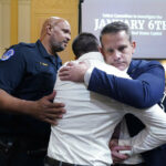 ‘Um bando de covardes’: ex-legislador republicano critica festa em 6 de janeiro