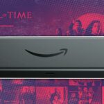 Somente corpo do Amazon Fire TV Stick 4K, mostrado na frente da TV executando Fire OS