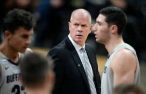 12 grandes classificações de poder do MBB: Arizona é o claro número 1 à medida que Texas Tech sobe, Kansas e BYU caem 12 grandes classificações de poder do MBB: Arizona de volta ao topo, estado de Iowa salta com o início da temporada de tiros (o estado de Kansas terá companhia)