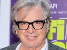 Robert Carradine, estrela de ‘Revenge of the Nerds’ e ‘Lizzie McGuire’, morre aos 71 anos Robert Carradine, estrela de 'Revenge of the Nerds' e 'Lizzie McGuire', morre aos 71 anos