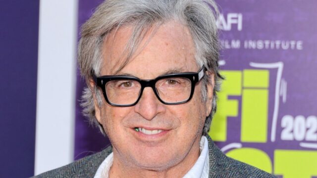 Robert Carradine, estrela de 'Revenge of the Nerds' e 'Lizzie McGuire', morre aos 71 anos
