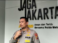 3.093 funcionários vigiam a sede da Polícia Nacional quando o BEM UI realiza ação esta tarde 3.093 funcionários vigiam a sede da Polícia Nacional quando o BEM UI realiza ação esta tarde