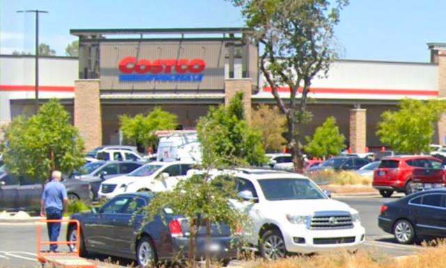 8 casos de sarampo depois que um doente foi à academia ninja, Costco, jogo de captura da bandeira em Redding
