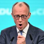 O chanceler alemão Friedrich Merz na conferência do partido federal CDU em Stuttgart, Alemanha.