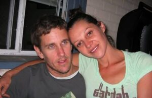 A Austrália é abalada por um horrível assassinato-suicídio quádruplo: pais matam seus dois filhos adolescentes autistas e animais de estimação da família antes de tirarem suas próprias vidas no sofisticado subúrbio de Perth Os pais Maiwenna Goasdoue e seu parceiro Jarrod Clune (foto) foram encontrados mortos em sua casa em Mosman Park ao lado de seus filhos adolescentes Leon, 16, e Otis, 14, na manhã de sexta-feira.