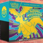 A Pokémon TCG Ascended Heroes Elite Trainer Box está com o melhor preço de todos os tempos na Amazon para o Pokémon Day