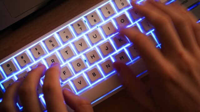 A adoção de IA aumenta entre os roteiristas indianos à medida que persistem lacunas salariais e de crédito, constata o relatório Tulsea – Ormax (EXCLUSIVO)
