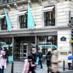 A alfândega considera o selamento da joalheria Tiffany & Co o passo certo
