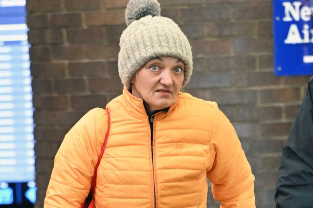 A clandestina condenada Svetlana Dali é presa novamente - após A clandestina condenada Svetlana Dali é presa novamente - após um novo suposto voo sem passagem dos EUA para a Itália