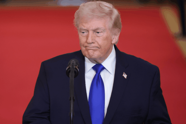 A classificação de aprovação de Trump falha com dois grupos President Trump Participates In Angel Families Remembrance Ceremony