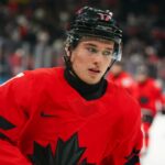 A equipe dos EUA ganha medalha de ouro enquanto a experiência olímpica de Macklin Celebrini termina em desgosto