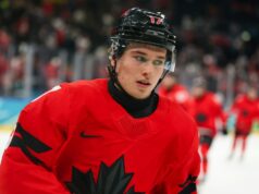 A equipe dos EUA ganha medalha de ouro enquanto a experiência olímpica de Macklin Celebrini termina em desgosto A equipe dos EUA ganha medalha de ouro enquanto a experiência olímpica de Macklin Celebrini termina em desgosto