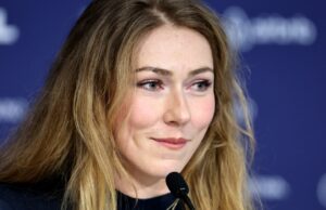 A esquiadora olímpica Mikaela Shiffrin sobre a competição pela equipe dos EUA em meio à turbulência política na América: ‘Há muitas dificuldades no mundo’ A esquiadora olímpica Mikaela Shiffrin sobre a competição pela equipe dos EUA em meio à turbulência política na América: 'Há muitas dificuldades no mundo'