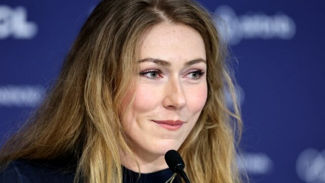 A esquiadora olímpica Mikaela Shiffrin sobre a competição pela equipe dos EUA em meio à turbulência política na América: 'Há muitas dificuldades no mundo'
