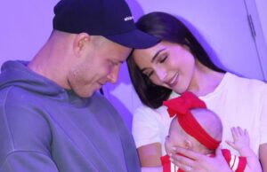 A estrela do 49ers, Christian McCaffrey, admite que ser uma menina, o pai o tornou ‘suave’ Cronograma de relacionamento de Olivia Culpo e Christian McCaffrey