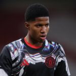 A estrela do Man Utd U21 marca quatro gols na goleada por 4 a 1, mensagem clara para Michael Carrick