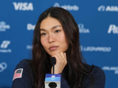 A estrela do snowboard dos EUA, Chloe Kim, pede unidade depois que Trump critica companheiro de equipe por causa da repressão aos imigrantes Download app from appStore