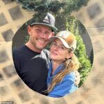 A ex-namorada de Brad Pitt, Juliette Lewis, revelou que está em um novo relacionamento - sete anos depois de se separar do baterista do Rage Against The Machine, Brad Wilk