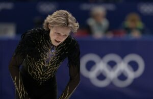 A ex-estrela dos EUA Nathan Chen quebra o silêncio sobre o acidente olímpico de Ilia Malinin Nathan Chen got honest about Ilia Malinin's Olympics collapse.