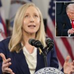 A governadora democrata da Virgínia, Abigail Spanberger, responde ao discurso de Trump sobre o Estado da União