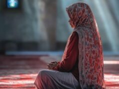 A história de uma mulher convertida, alcoólatra, que se converteu ao Islã porque foi tocada pelo comportamento muçulmano durante o Ramadã A história de uma mulher convertida, alcoólatra, que se converteu ao Islã porque foi tocada pelo comportamento muçulmano durante o Ramadã