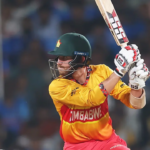 A invencibilidade de 97 de Brian Bennett em vão, com a equipe da Índia garantindo a vitória por 72 corridas