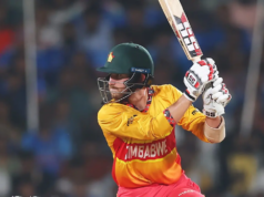 A invencibilidade de 97 de Brian Bennett em vão, com a equipe da Índia garantindo a vitória por 72 corridas A invencibilidade de 97 de Brian Bennett em vão, com a equipe da Índia garantindo a vitória por 72 corridas