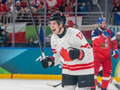 A opinião honesta de 4 palavras de Connor McDavid sobre o companheiro de equipe olímpica Macklin Celebrini A opinião honesta de 4 palavras de Connor McDavid sobre o companheiro de equipe olímpica Macklin Celebrini