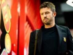 A resposta de Michael Carrick aos planos de manifestação dos torcedores do Manchester United antes do Fulham A resposta de Michael Carrick aos planos de manifestação dos torcedores do Manchester United antes do Fulham