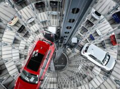 A todo vapor: acordo comercial da UE promete carros mais baratos e mais exportações David Crowe