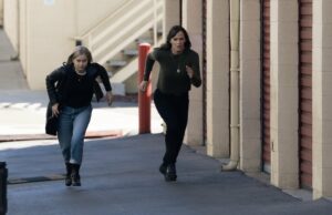 ‘A última coisa que ele me contou’: Jennifer Garner diz que a luta na estreia da segunda temporada foi uma revanche com o dublê cuja orelha ela arrancou com uma mordida 2ª temporada de “The Last Thing He Told Me” (Crédito: Apple TV)