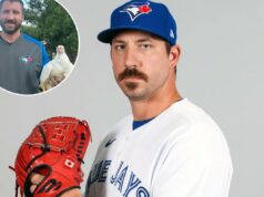 A verdade do WBC por trás da ‘desaposentadoria’ do ex-arremessador da MLB que virou fazendeiro Phillippe Aumont Phillippe Aumont nº 50 do Toronto Blue Jays posando de uniforme.