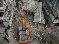 AO VIVO: Ataque israelense ao prédio de Gaza mata quatro palestinos AO VIVO: Ataque israelense ao prédio de Gaza mata quatro palestinos