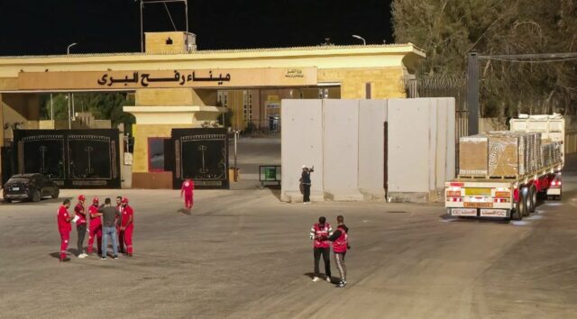 AO VIVO: Israel abrirá parcialmente Rafah em Gaza enquanto dezenas de mortos em ataques
