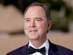 Adam Schiff afirma que a fusão Paramount-WBD ‘deve estar sujeita aos mais altos níveis de escrutínio’ Adam Schiff afirma que a fusão Paramount-WBD 'deve estar sujeita aos mais altos níveis de escrutínio'
