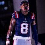 Drake Maye #10 e Stefon Diggs #8 do New England Patriots.